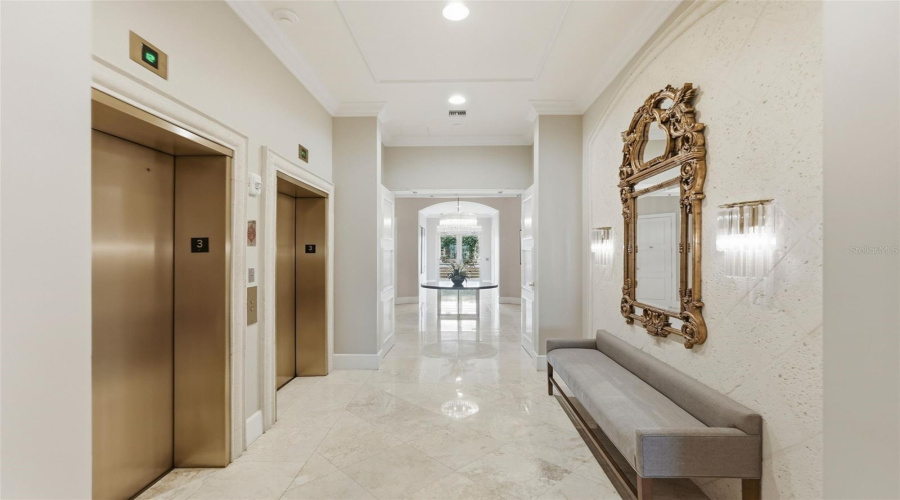 St Petersburg, Florida 33701, 4 Bedroom Bedrooms, ,5 Bathroombathrooms,Residential,For Sale,Beach,0,Mfrtb8526851