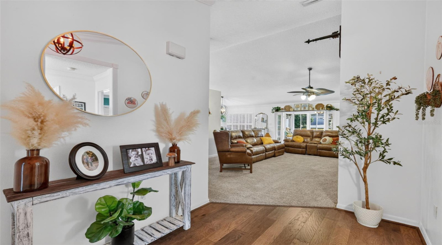 Eustis, Florida 32726, 3 Bedroom Bedrooms, ,2 Bathroombathrooms,Residential,For Sale,Townhill,0,Mfrg5116039