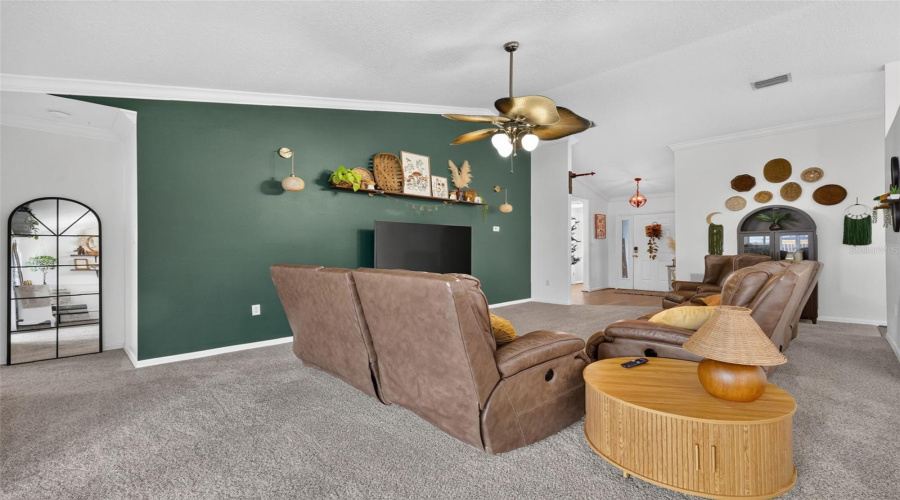 Eustis, Florida 32726, 3 Bedroom Bedrooms, ,2 Bathroombathrooms,Residential,For Sale,Townhill,0,Mfrg5116039
