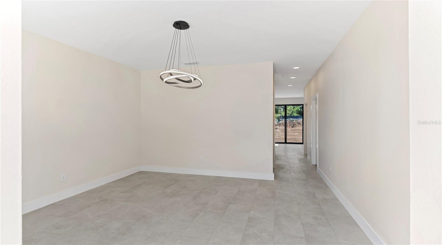 Tampa, Florida 33614, 3 Bedroom Bedrooms, ,3 Bathroombathrooms,Residential,For Sale,Fontanarosa Village,0,Mfrtb8534356