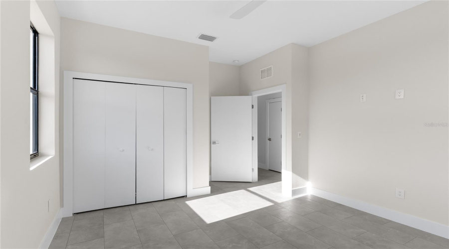 Tampa, Florida 33614, 3 Bedroom Bedrooms, ,3 Bathroombathrooms,Residential,For Sale,Fontanarosa Village,0,Mfrtb8534356