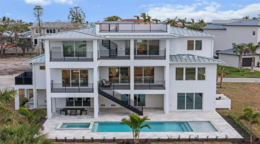 Longboat Key, Florida 34228, 5 Bedroom Bedrooms, ,5 Bathroombathrooms,Residential,For Sale,Buttonwood,0,Mfra4640902