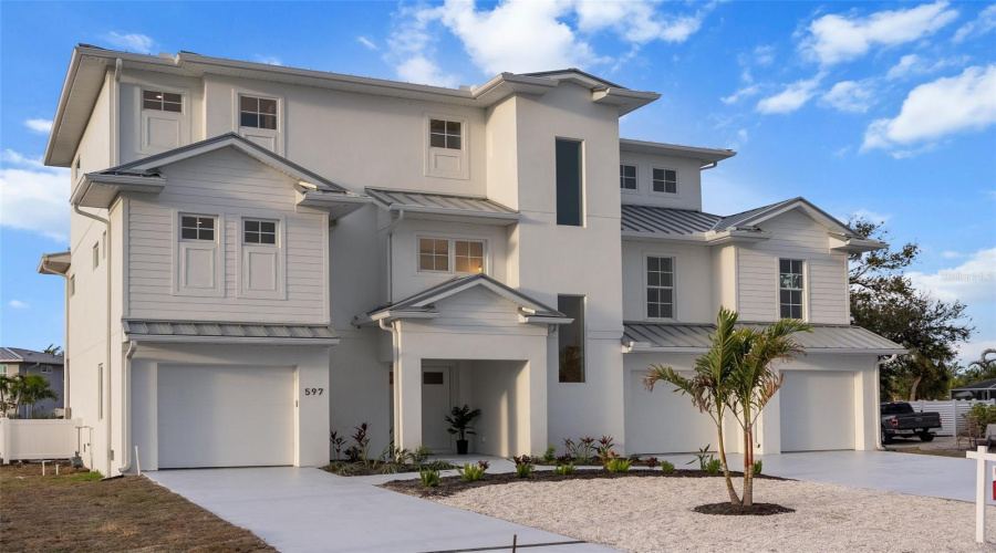 Longboat Key, Florida 34228, 5 Bedroom Bedrooms, ,5 Bathroombathrooms,Residential,For Sale,Buttonwood,0,Mfra4640902