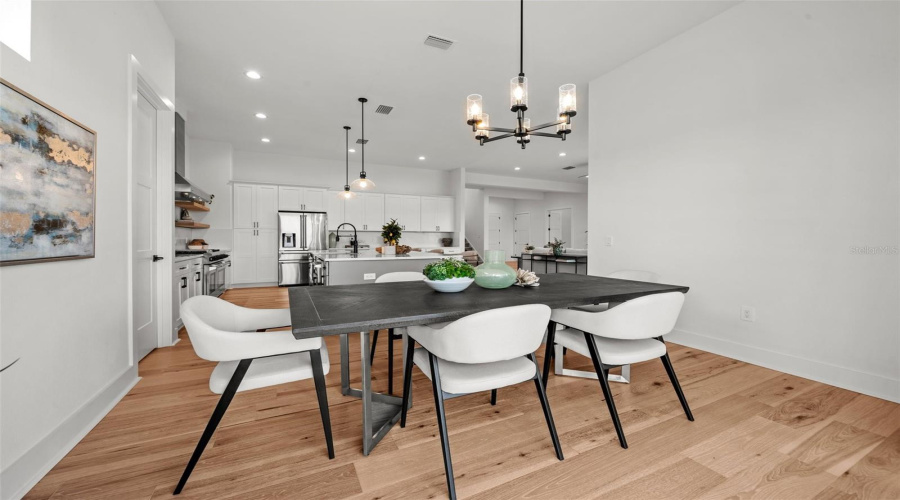 Longboat Key, Florida 34228, 5 Bedroom Bedrooms, ,5 Bathroombathrooms,Residential,For Sale,Buttonwood,0,Mfra4640902