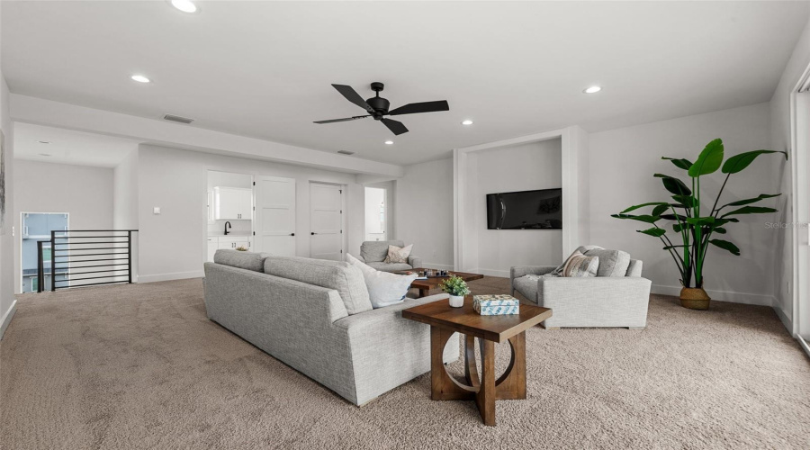 Longboat Key, Florida 34228, 5 Bedroom Bedrooms, ,5 Bathroombathrooms,Residential,For Sale,Buttonwood,0,Mfra4640902