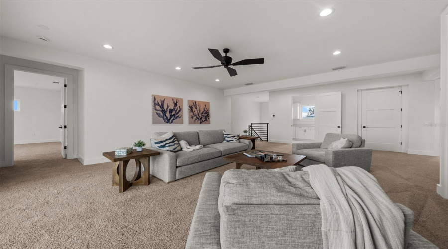 Longboat Key, Florida 34228, 5 Bedroom Bedrooms, ,5 Bathroombathrooms,Residential,For Sale,Buttonwood,0,Mfra4640902