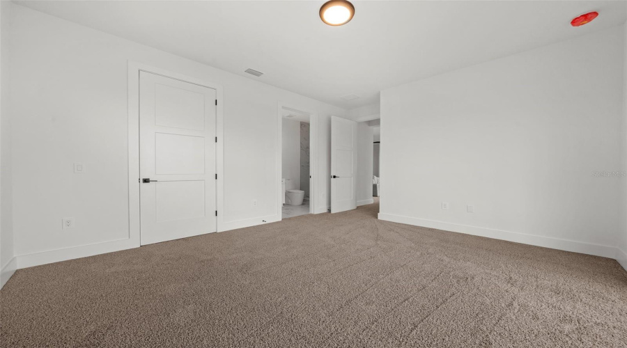 Longboat Key, Florida 34228, 5 Bedroom Bedrooms, ,5 Bathroombathrooms,Residential,For Sale,Buttonwood,0,Mfra4640902