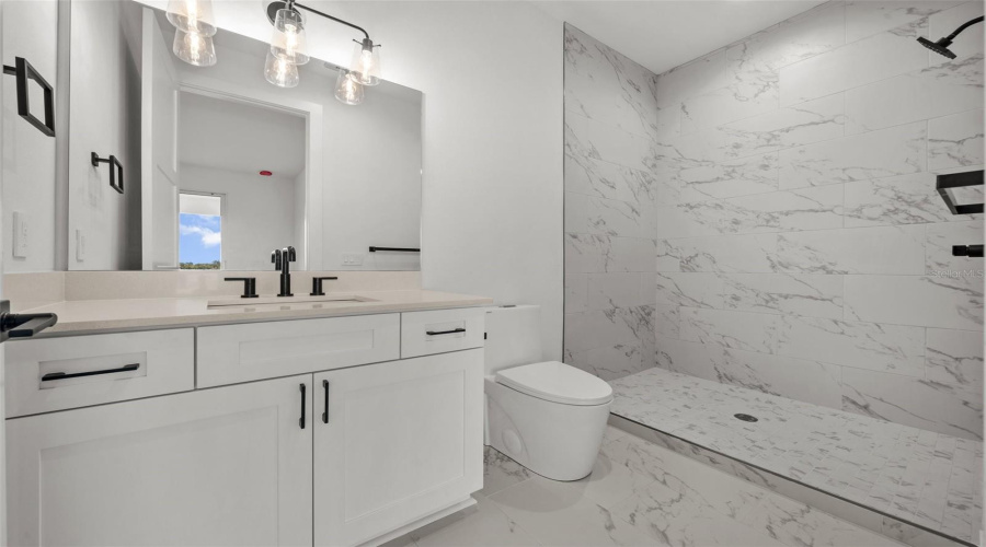 Longboat Key, Florida 34228, 5 Bedroom Bedrooms, ,5 Bathroombathrooms,Residential,For Sale,Buttonwood,0,Mfra4640902