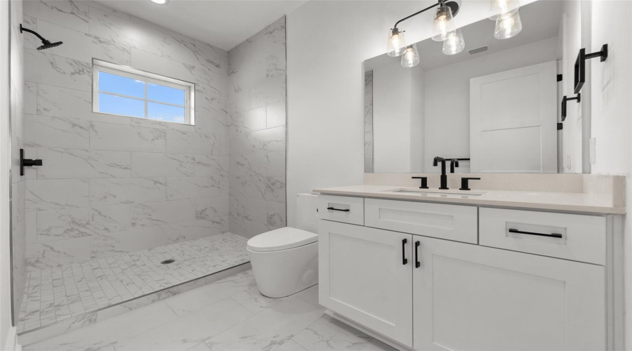 Longboat Key, Florida 34228, 5 Bedroom Bedrooms, ,5 Bathroombathrooms,Residential,For Sale,Buttonwood,0,Mfra4640902