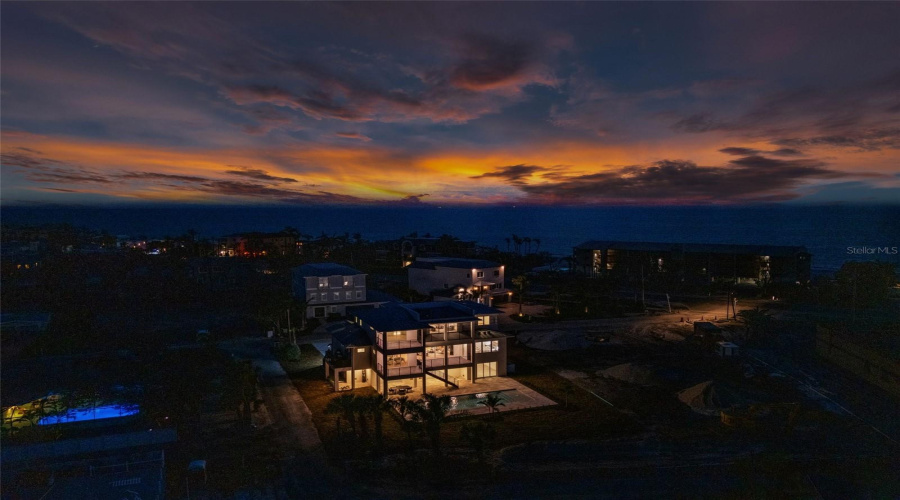 Longboat Key, Florida 34228, 5 Bedroom Bedrooms, ,5 Bathroombathrooms,Residential,For Sale,Buttonwood,0,Mfra4640902