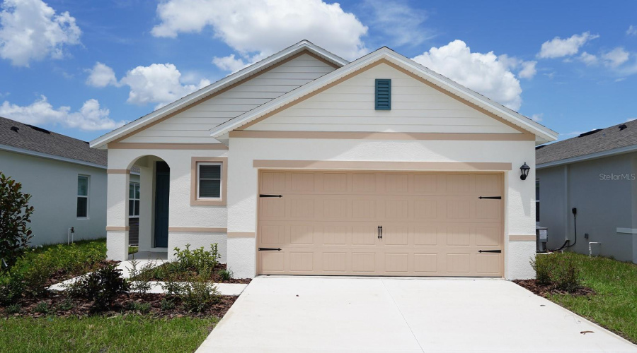 Winter Haven, Florida 33884, 3 Bedroom Bedrooms, ,2 Bathroombathrooms,Residential,For Sale,White Indigo,0,Mfro6389109