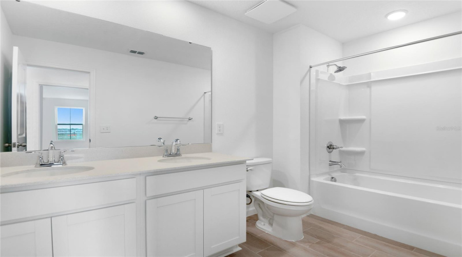 Winter Haven, Florida 33884, 4 Bedroom Bedrooms, ,3 Bathroombathrooms,Residential,For Sale,Mickey,0,Mfrs5137804