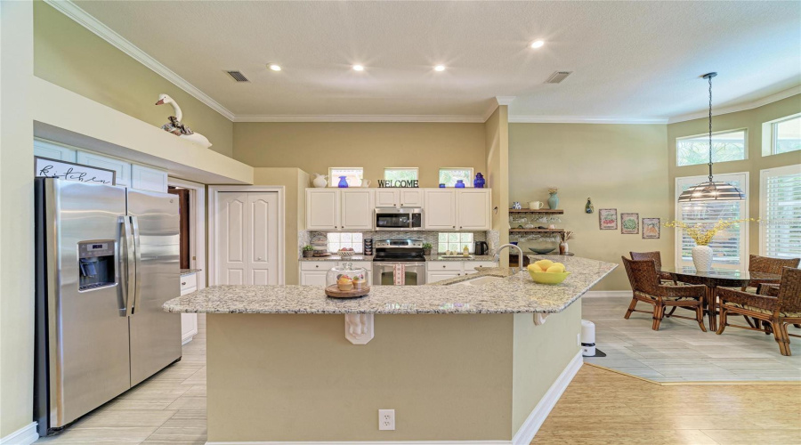 Palmetto, Florida 34221, 4 Bedroom Bedrooms, ,2 Bathroombathrooms,Residential,For Sale,10Th,0,Mfra4695757