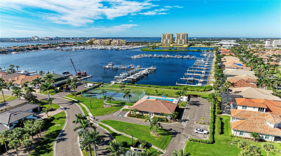 Palmetto, Florida 34221, 4 Bedroom Bedrooms, ,2 Bathroombathrooms,Residential,For Sale,10Th,0,Mfra4695757