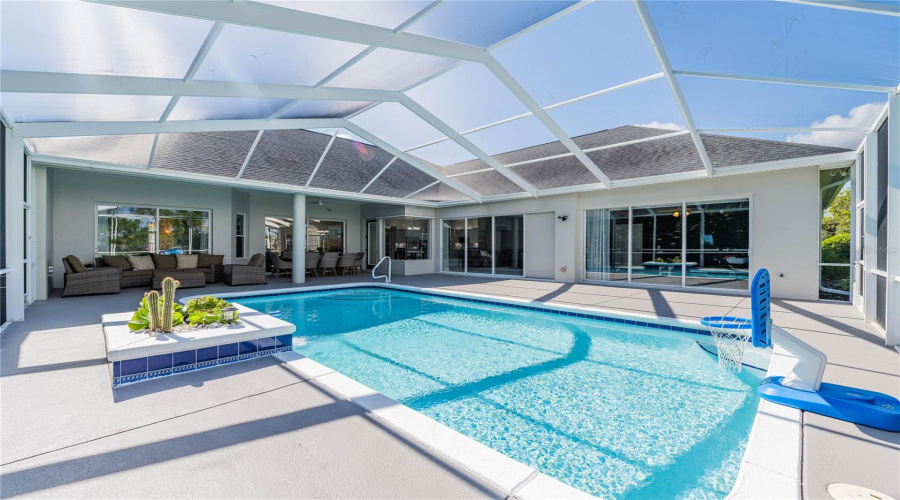 Lakeland, Florida 33813, 4 Bedroom Bedrooms, ,3 Bathroombathrooms,Residential,For Sale,Vista Hills,0,Mfrl4964307