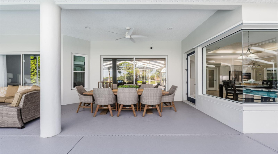 Lakeland, Florida 33813, 4 Bedroom Bedrooms, ,3 Bathroombathrooms,Residential,For Sale,Vista Hills,0,Mfrl4964307