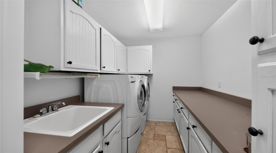 Dunnellon, Florida 34432, 5 Bedroom Bedrooms, ,4 Bathroombathrooms,Residential,For Sale,The Granada,0,Mfrom730877