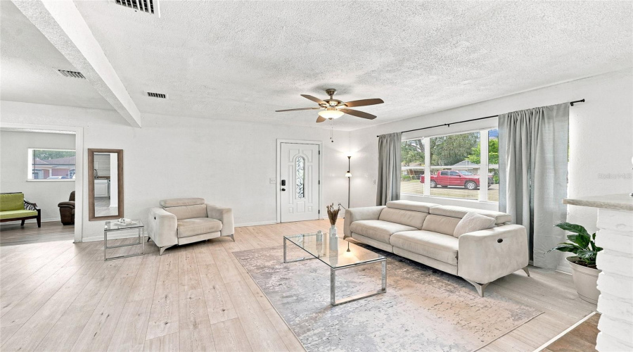 Tampa, Florida 33617, 4 Bedroom Bedrooms, ,2 Bathroombathrooms,Residential,For Sale,River Hills,0,Mfrtb8531558