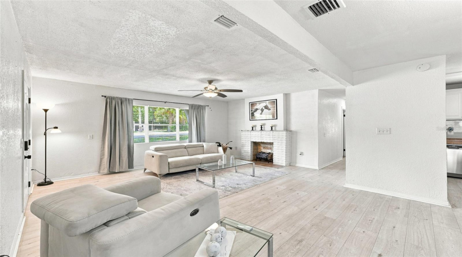 Tampa, Florida 33617, 4 Bedroom Bedrooms, ,2 Bathroombathrooms,Residential,For Sale,River Hills,0,Mfrtb8531558