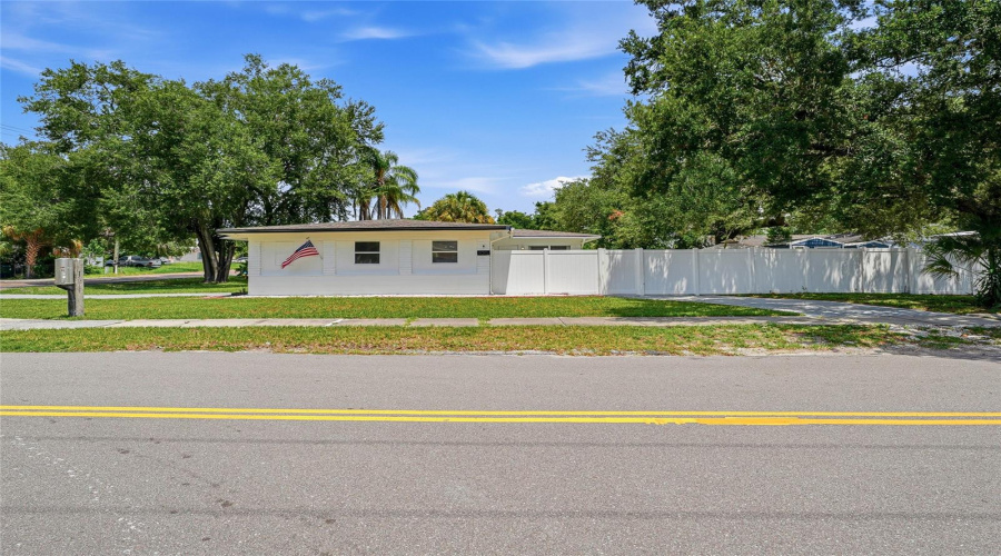 Tampa, Florida 33617, 4 Bedroom Bedrooms, ,2 Bathroombathrooms,Residential,For Sale,River Hills,0,Mfrtb8531558