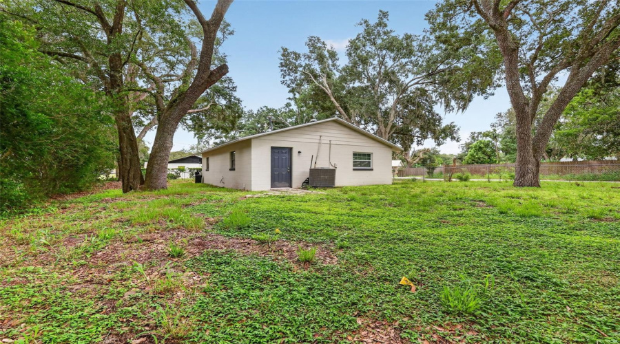 Groveland, Florida 34736, 2 Bedroom Bedrooms, ,1 Bathroombathrooms,Residential,For Sale,Howard,0,Mfrg5116092