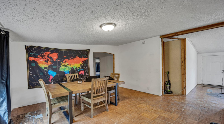 Minneola, Florida 34715, 3 Bedroom Bedrooms, ,2 Bathroombathrooms,Residential,For Sale,Grassy Lake,0,Mfro6400387