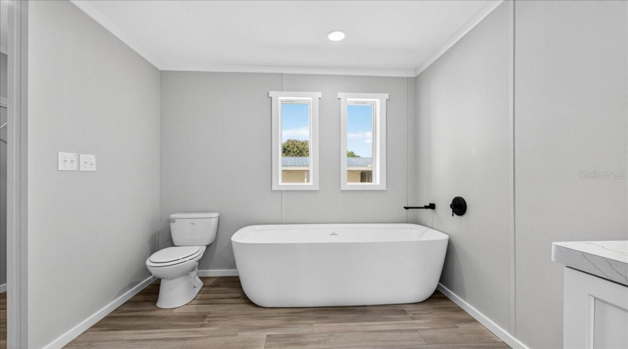 Astor, Florida 32102, 3 Bedroom Bedrooms, ,2 Bathroombathrooms,Residential,For Sale,Armadillo,0,Mfrp4936465