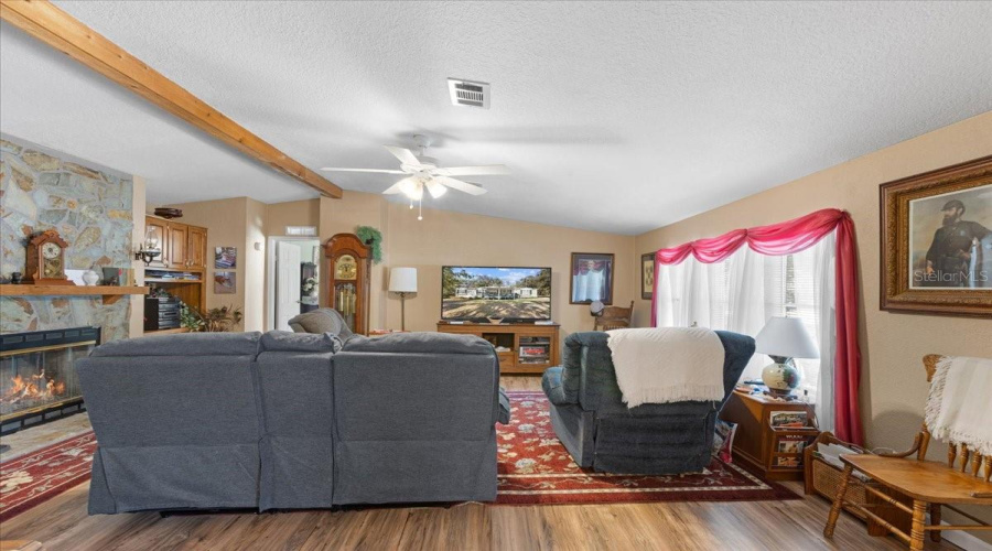 Old Town, Florida 32680, 3 Bedroom Bedrooms, ,2 Bathroombathrooms,Residential,For Sale,743Rd,0,Mfrgc537628