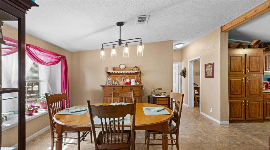 Old Town, Florida 32680, 3 Bedroom Bedrooms, ,2 Bathroombathrooms,Residential,For Sale,743Rd,0,Mfrgc537628