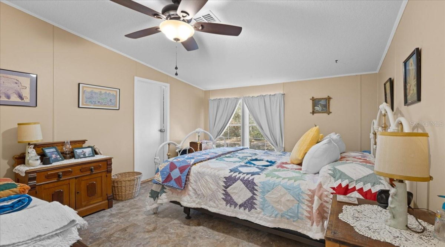 Old Town, Florida 32680, 3 Bedroom Bedrooms, ,2 Bathroombathrooms,Residential,For Sale,743Rd,0,Mfrgc537628