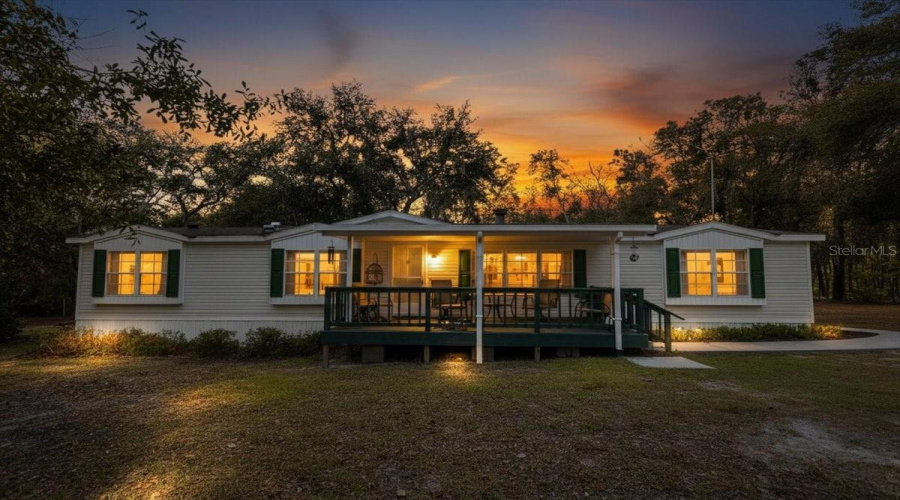 Old Town, Florida 32680, 3 Bedroom Bedrooms, ,2 Bathroombathrooms,Residential,For Sale,743Rd,0,Mfrgc537628
