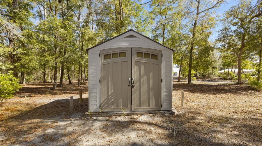 Old Town, Florida 32680, 3 Bedroom Bedrooms, ,2 Bathroombathrooms,Residential,For Sale,743Rd,0,Mfrgc537628