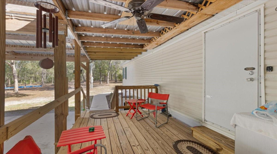 Old Town, Florida 32680, 3 Bedroom Bedrooms, ,2 Bathroombathrooms,Residential,For Sale,743Rd,0,Mfrgc537628