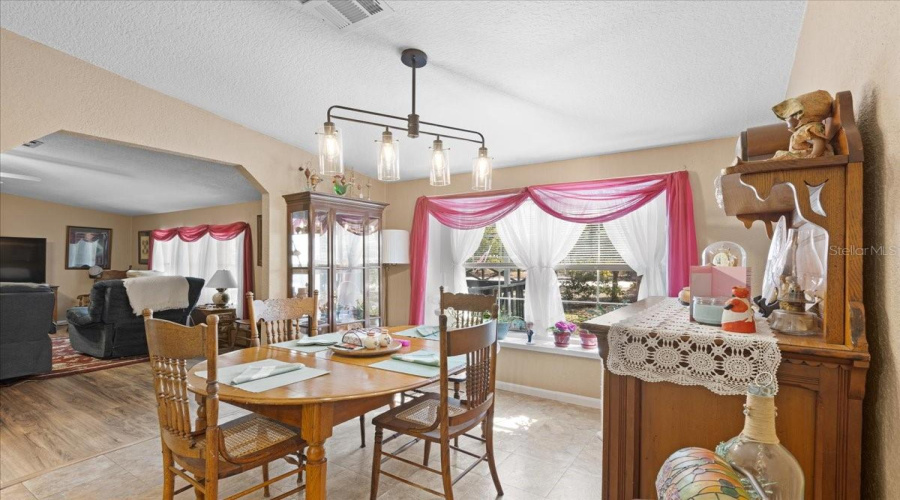Old Town, Florida 32680, 3 Bedroom Bedrooms, ,2 Bathroombathrooms,Residential,For Sale,743Rd,0,Mfrgc537628