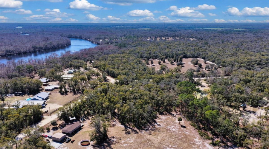Old Town, Florida 32680, 3 Bedroom Bedrooms, ,2 Bathroombathrooms,Residential,For Sale,743Rd,0,Mfrgc537628