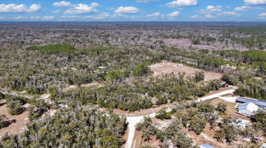 Old Town, Florida 32680, 3 Bedroom Bedrooms, ,2 Bathroombathrooms,Residential,For Sale,743Rd,0,Mfrgc537628