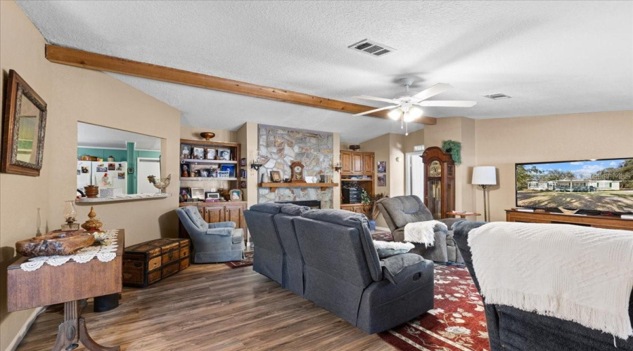 Old Town, Florida 32680, 3 Bedroom Bedrooms, ,2 Bathroombathrooms,Residential,For Sale,743Rd,0,Mfrgc537628