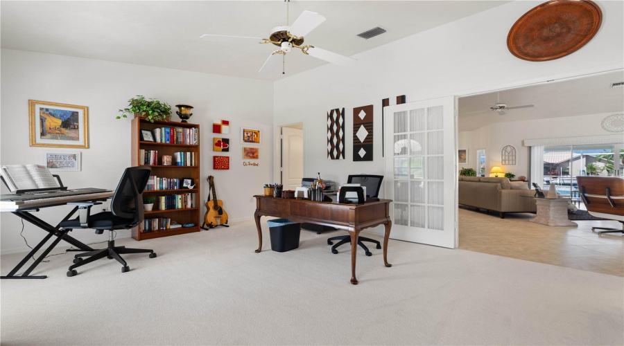 Punta Gorda, Florida 33950, 3 Bedroom Bedrooms, ,2 Bathroombathrooms,Residential,For Sale,Suzi,0,Mfrc7529571