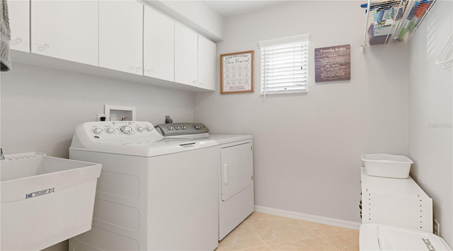 Punta Gorda, Florida 33950, 3 Bedroom Bedrooms, ,2 Bathroombathrooms,Residential,For Sale,Suzi,0,Mfrc7529571