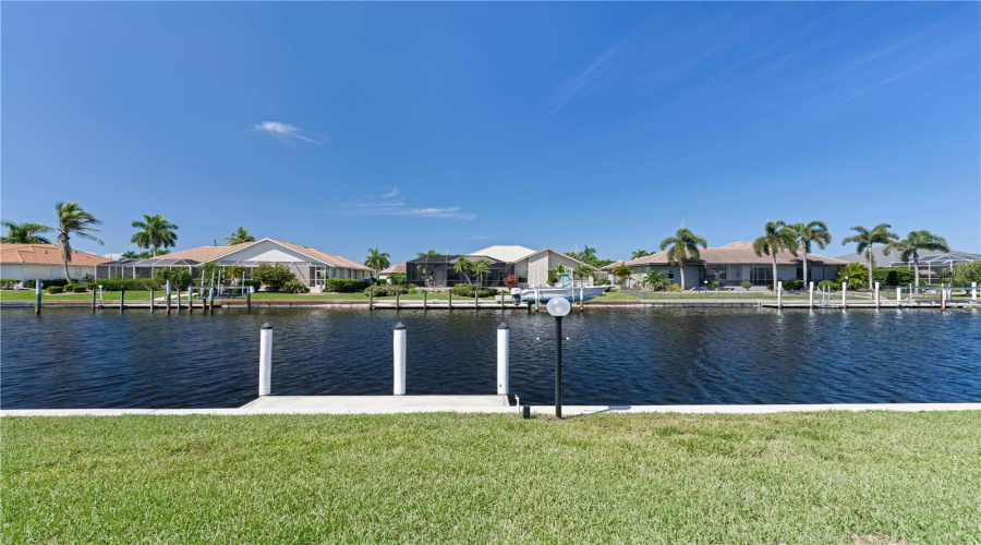Punta Gorda, Florida 33950, 3 Bedroom Bedrooms, ,2 Bathroombathrooms,Residential,For Sale,Suzi,0,Mfrc7529571