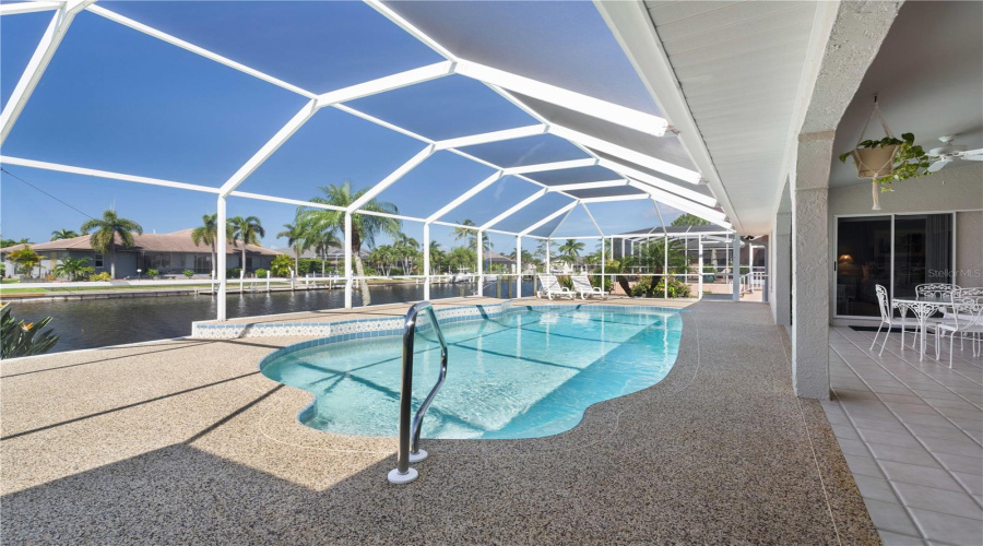 Punta Gorda, Florida 33950, 3 Bedroom Bedrooms, ,2 Bathroombathrooms,Residential,For Sale,Suzi,0,Mfrc7529571