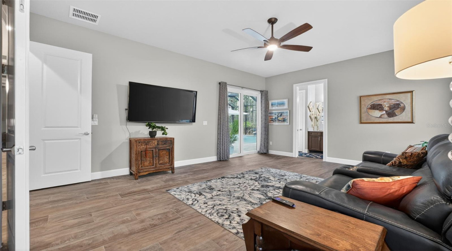 Ormond Beach, Florida 32174, 4 Bedroom Bedrooms, ,3 Bathroombathrooms,Residential,For Sale,Sudbury,0,Mfrv4947604