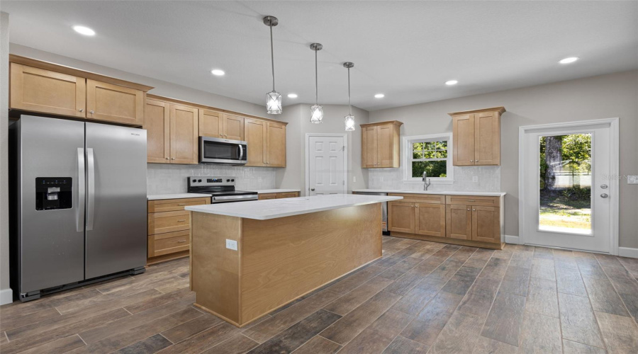 Trenton, Florida 32693, 3 Bedroom Bedrooms, ,2 Bathroombathrooms,Residential,For Sale,Dorie,0,Mfrgc540180
