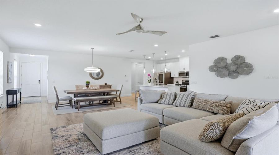 Palmetto, Florida 34221, 3 Bedroom Bedrooms, ,2 Bathroombathrooms,Residential,For Sale,Savino,0,Mfra4699077