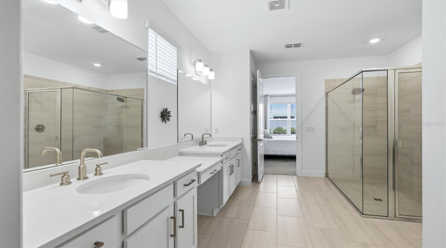 Palmetto, Florida 34221, 3 Bedroom Bedrooms, ,2 Bathroombathrooms,Residential,For Sale,Savino,0,Mfra4699077