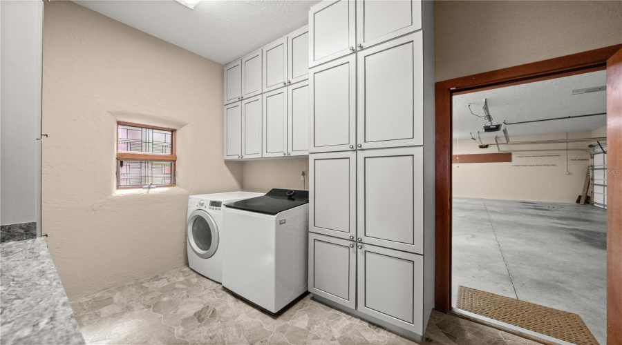 Weirsdale, Florida 32195, 4 Bedroom Bedrooms, ,4 Bathroombathrooms,Residential,For Sale,Sunset Harbor,0,Mfrom721755