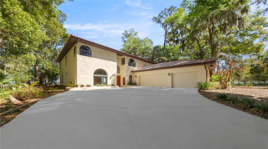 Weirsdale, Florida 32195, 4 Bedroom Bedrooms, ,4 Bathroombathrooms,Residential,For Sale,Sunset Harbor,0,Mfrom721755