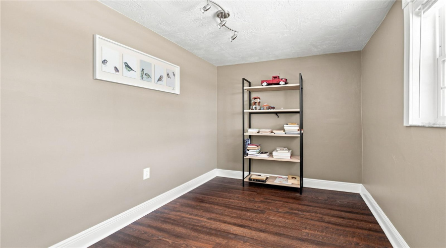 New Port Richey, Florida 34653, 3 Bedroom Bedrooms, ,2 Bathroombathrooms,Residential,For Sale,Otter,0,Mfrtb8517109