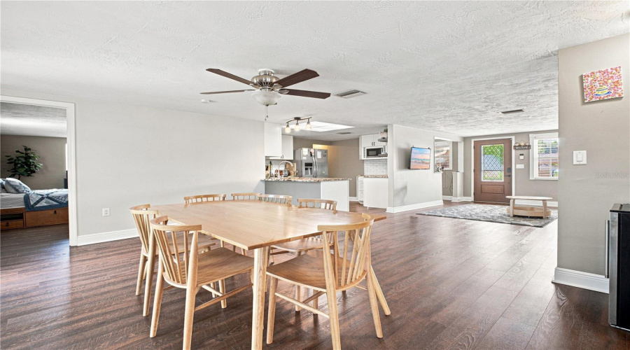 New Port Richey, Florida 34653, 3 Bedroom Bedrooms, ,2 Bathroombathrooms,Residential,For Sale,Otter,0,Mfrtb8517109