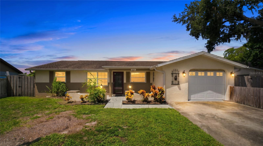 New Port Richey, Florida 34653, 3 Bedroom Bedrooms, ,2 Bathroombathrooms,Residential,For Sale,Otter,0,Mfrtb8517109